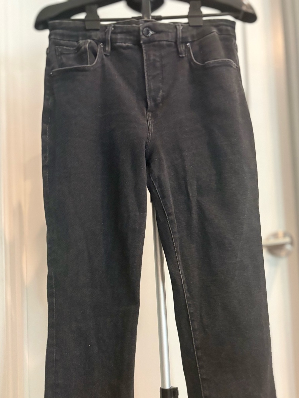 Cotton denim jeans, Good American, straight-leg style